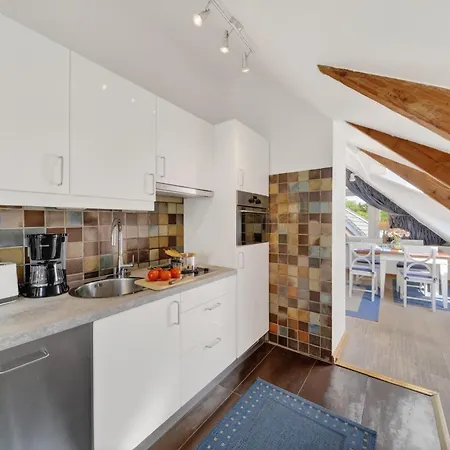 Liiger-hoern-dg-wohnung-4-moewe * Sylt